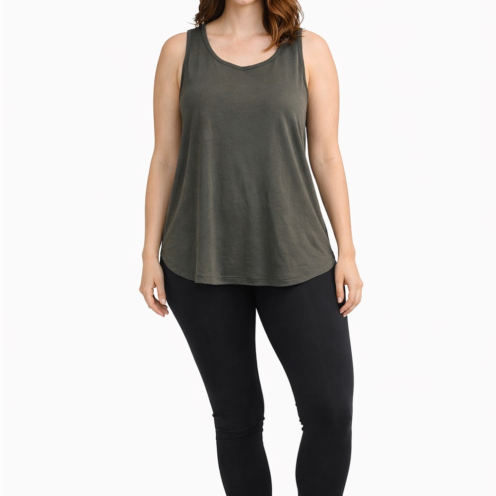 Nordstrom Size Medium Hunter Green Activewear Tank Top